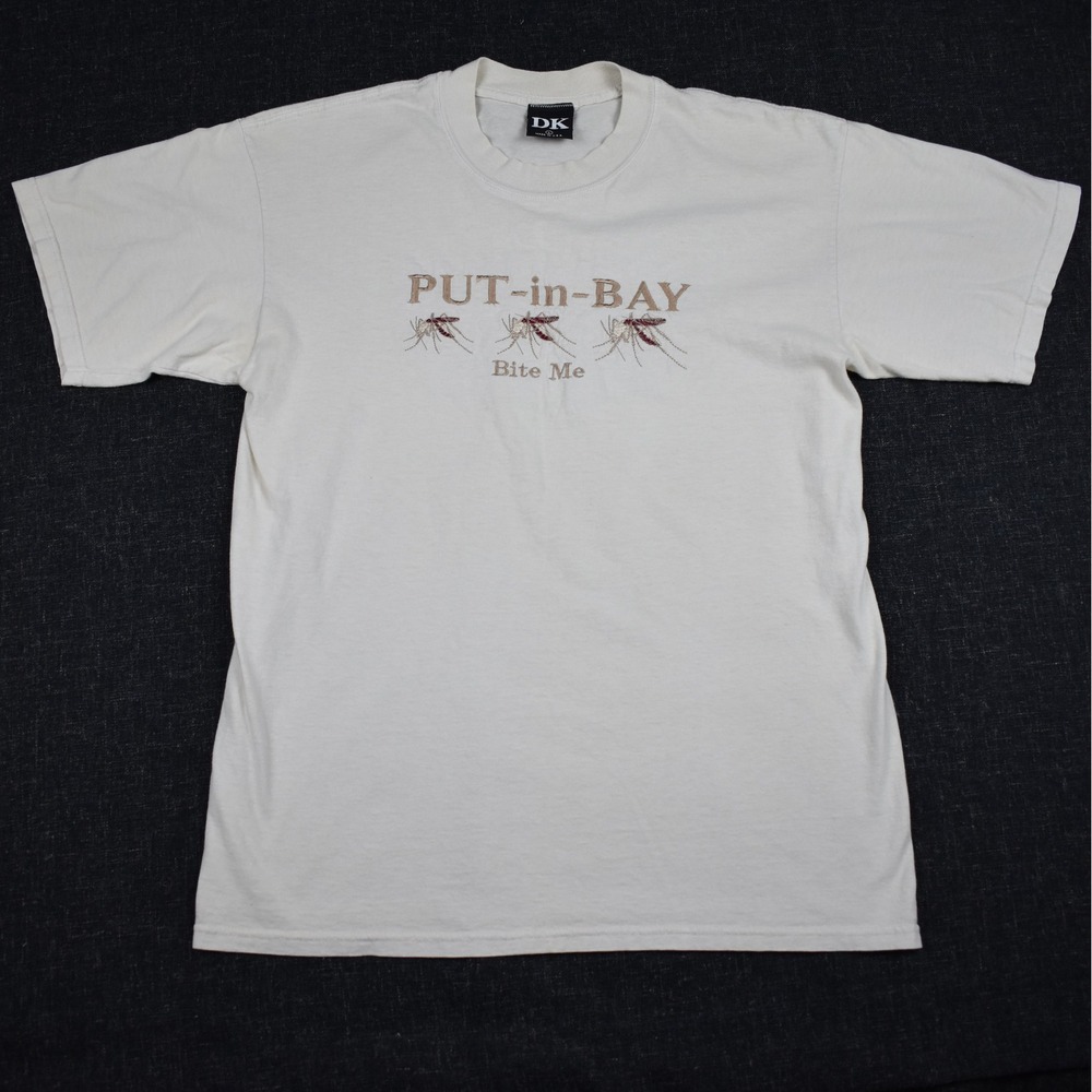 Bite Me Mosquito T-Shirt Mens L Put-in-Bay Ohio Cream Vintage Funny Embroidered